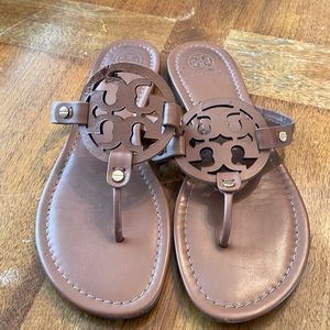 Tori Burch Miller Sandal Size I0